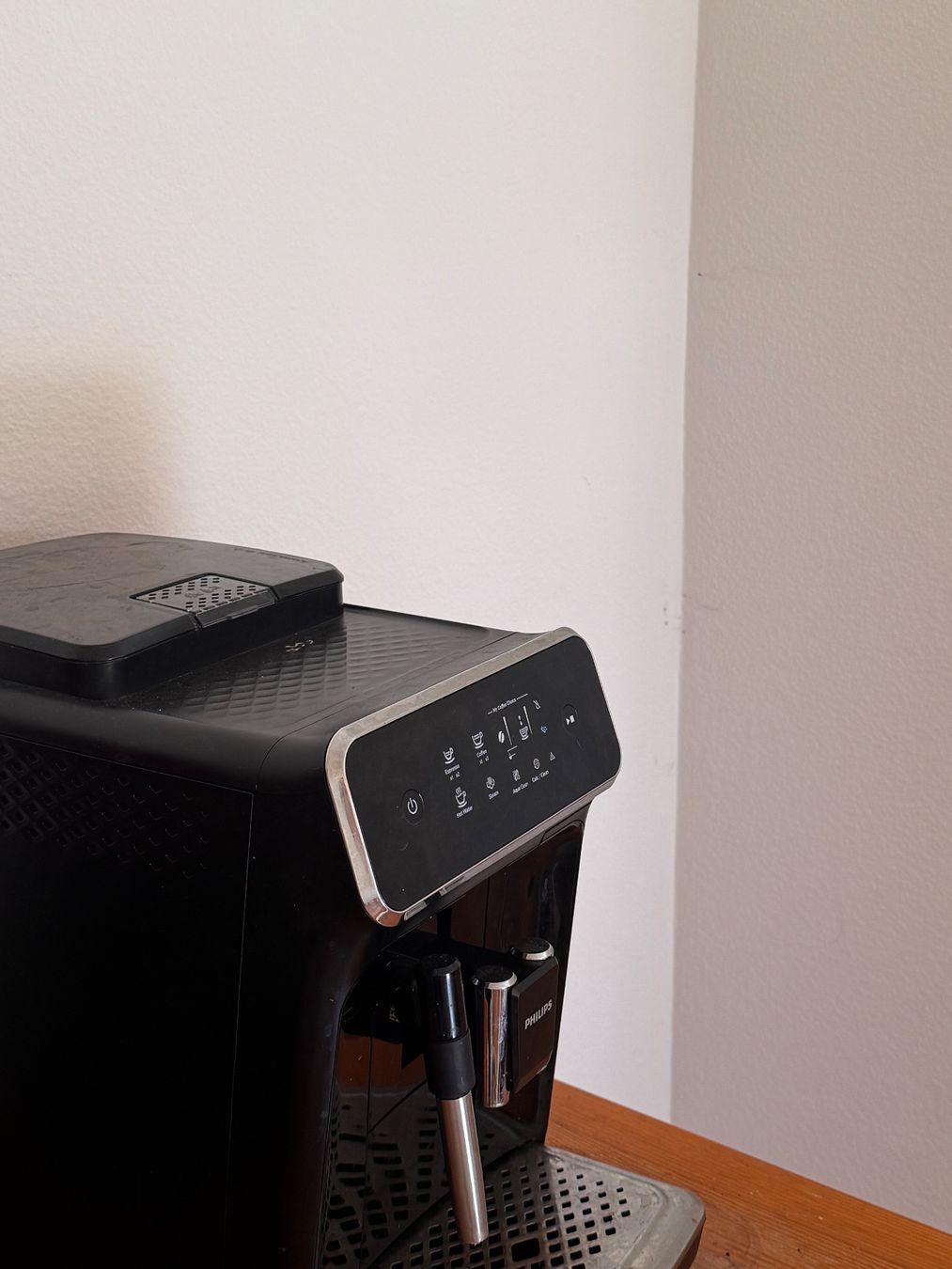 Philips Macchine per caffè & Macchine per espresso: Philips Fully Automatic Coffee Machine with Milk Frother – Usato da Zürich venduto da yis_x2d6 1