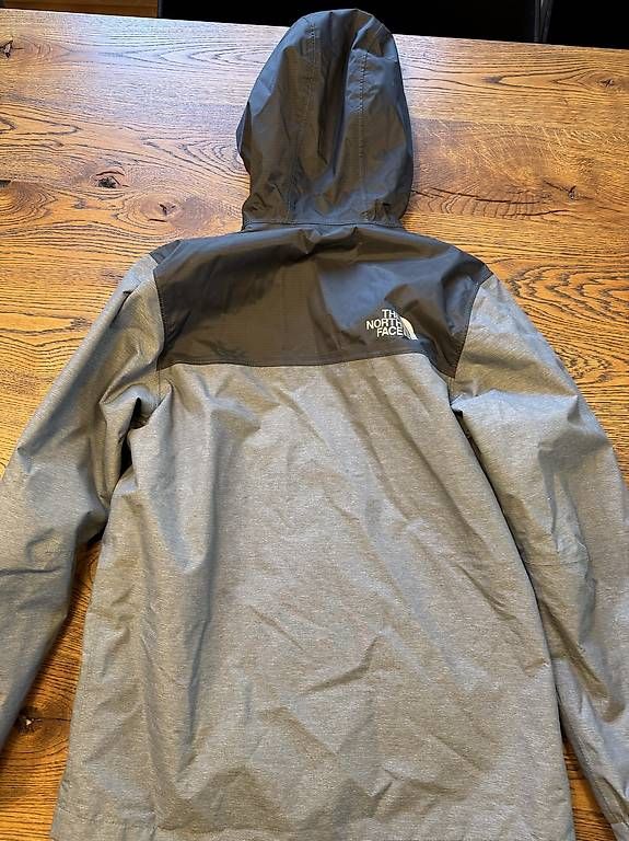Jacken & Mäntel: Hardshell Jacke Kinder – Gebraucht aus Uster von milla80 1
