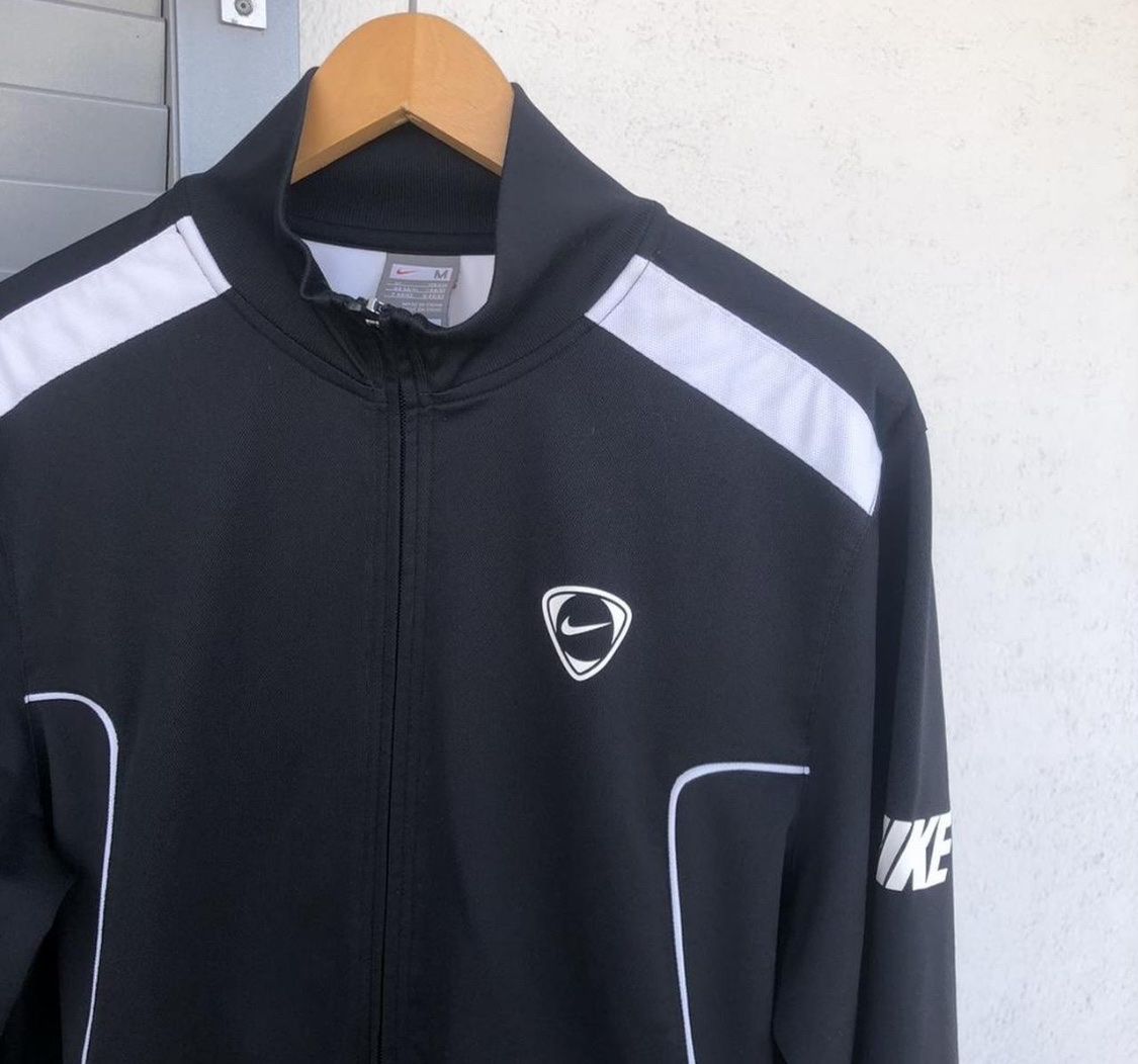 Nike Giacche: Nike Sportjacke – Usato da Fribourg venduto da ann_l9b7 4
