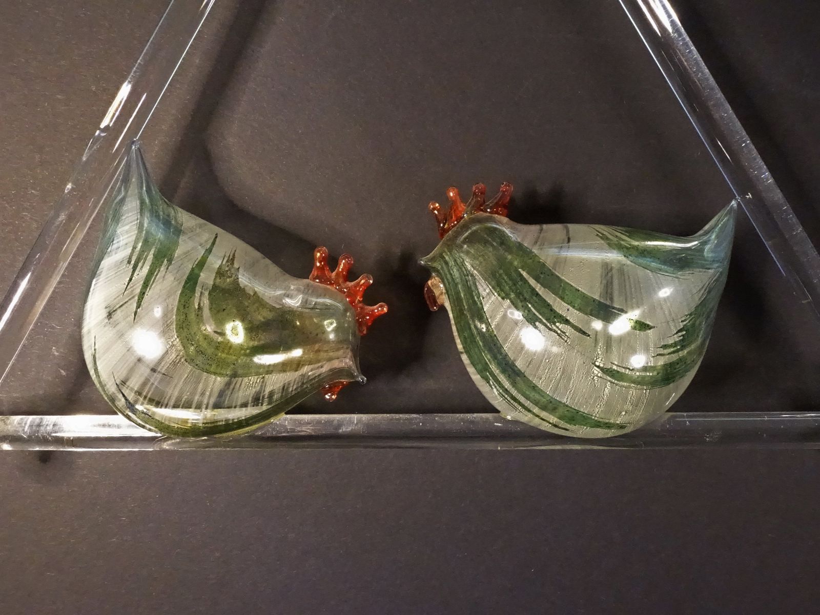 Tutte le decorazioni: Mobile mit Hühner aus Glas – Usato da Russikon venduto da Eulenfeder 1