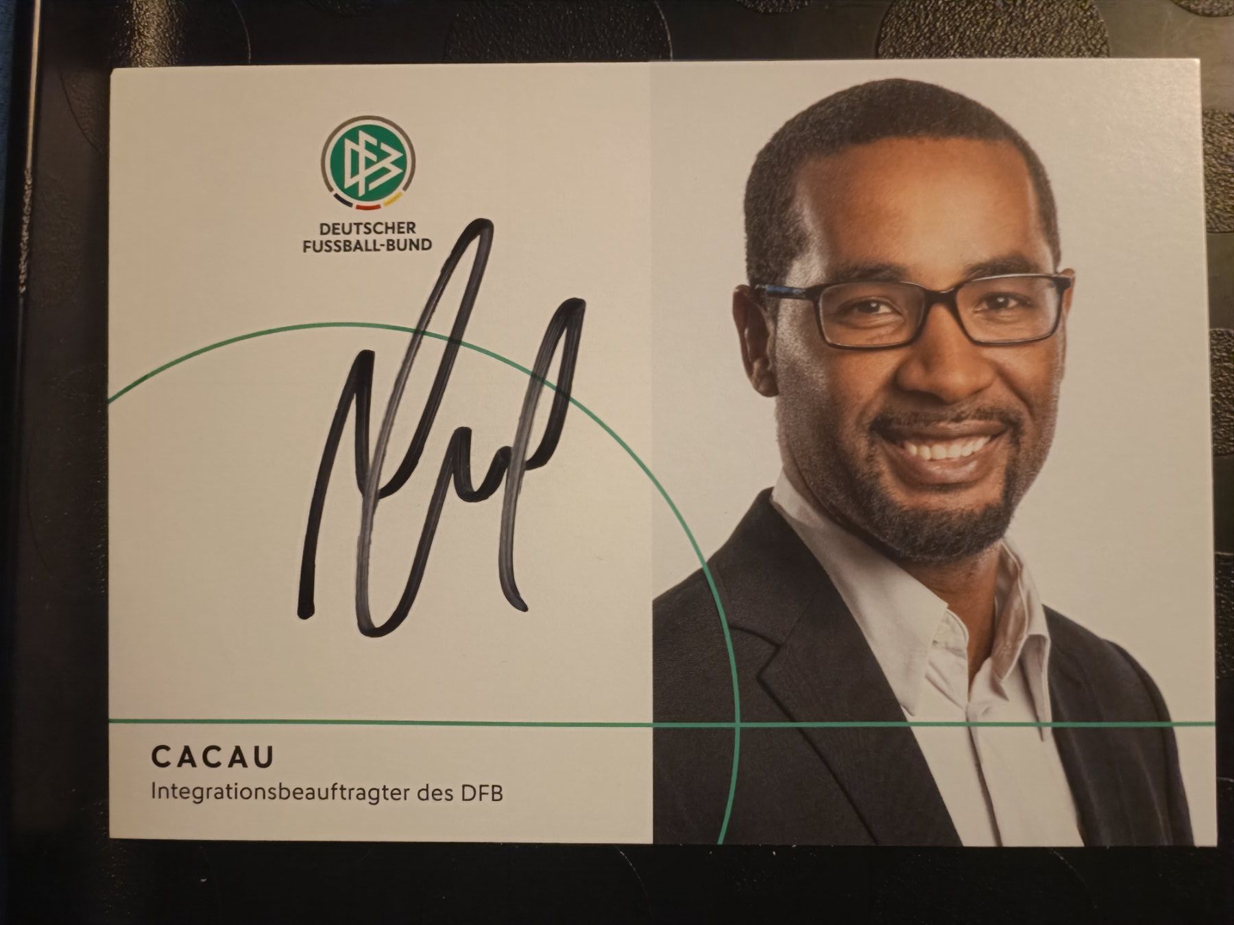 Autografi: Cacau - handsigniert DFB Autogrammkarte – Usato da Menziken venduto da Artographs