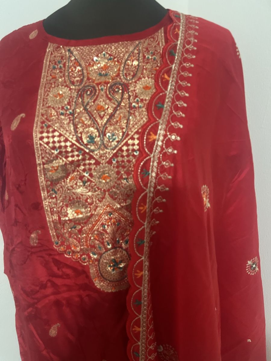 Vestiti: Rote Bollywood Kleid/Anzug , Grösse 3XL – Nuovo e nell'imballaggio originale da Bösingen venduto da ash_jnn8 1