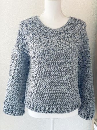 Gehäkelte Topdown Pullover Pulli tweed grau