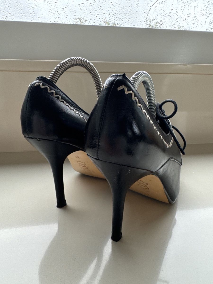 Damenschuhe: Design Schuhe – Gebraucht aus Adligenswil von goverla11 8