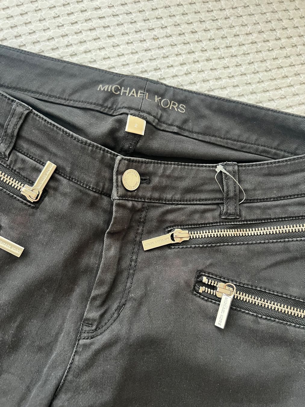 Michael Kors Pantaloni: MICHAEL KORS HOSE SCHWARZ GR 2(34) – Usato da Basel venduto da theo-g77 2