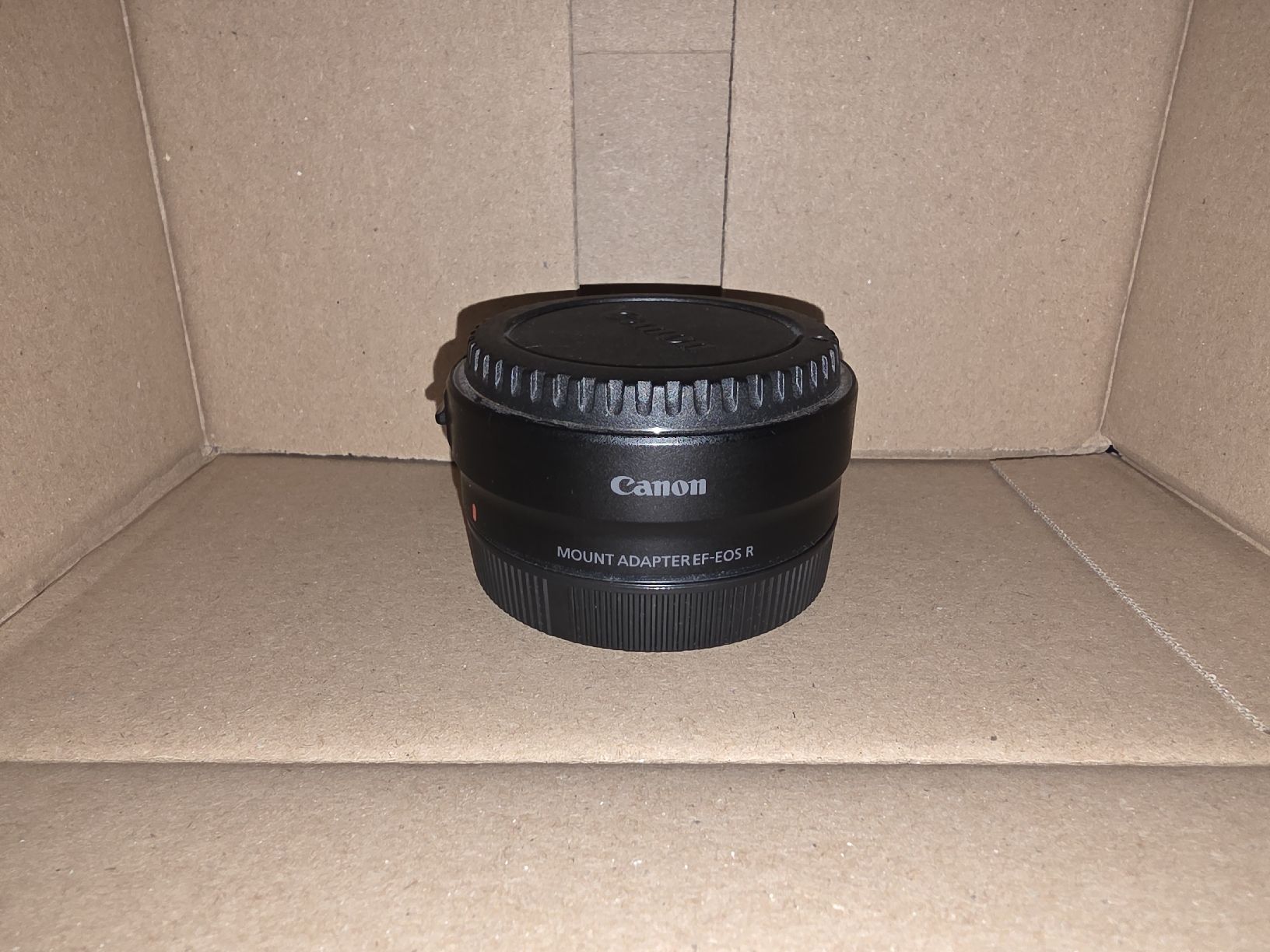Canon Adattatori foto: Adaptateur Canon EF EOS R – Nuovo (secondo la descrizione) da Meyrin venduto da Iron_Goat