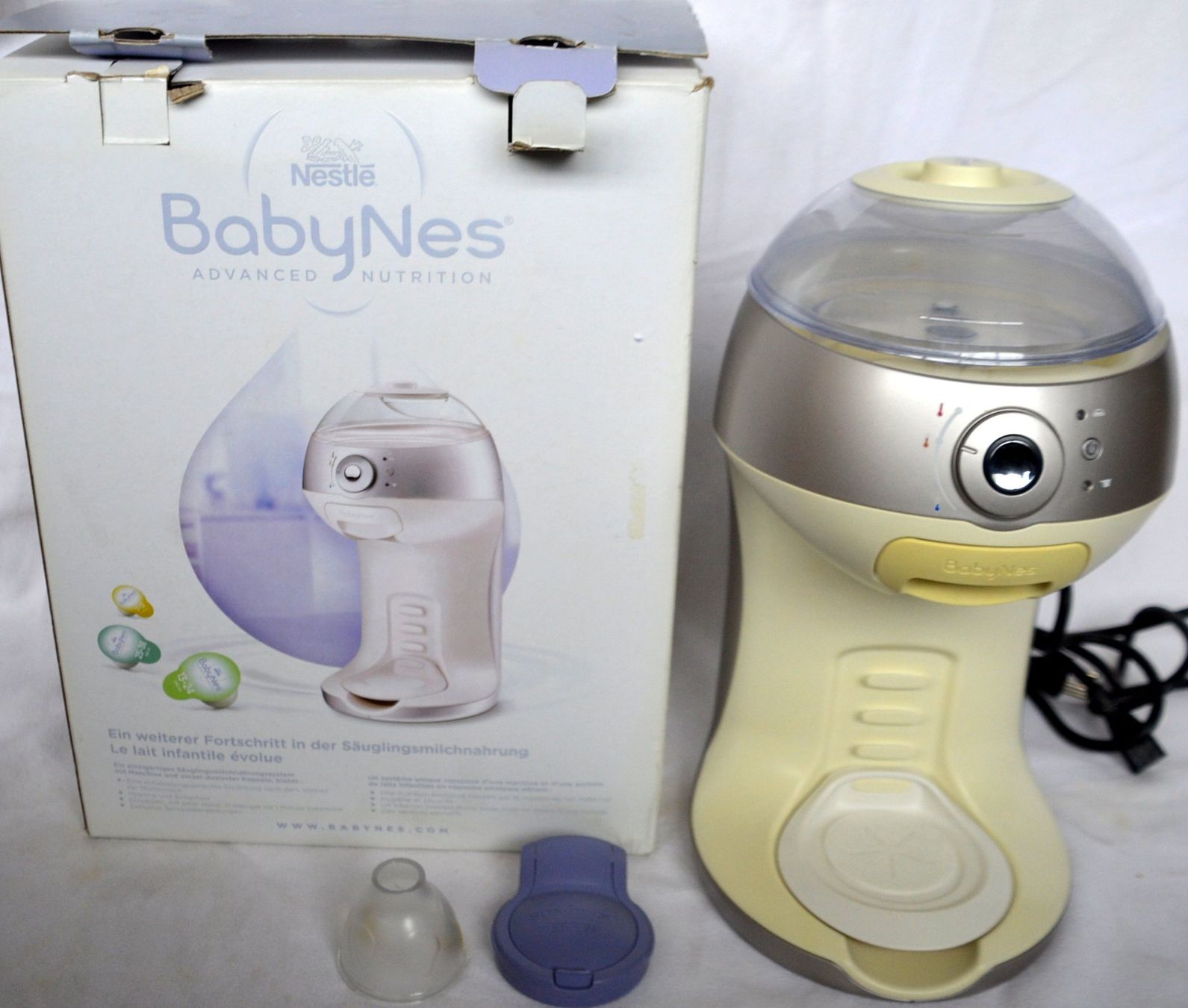 Nestlé Cibi & Specialità: BabyNes Nestle Milchmaschine / machine à lait bebe – Usato da Collonges venduto da arashee 4