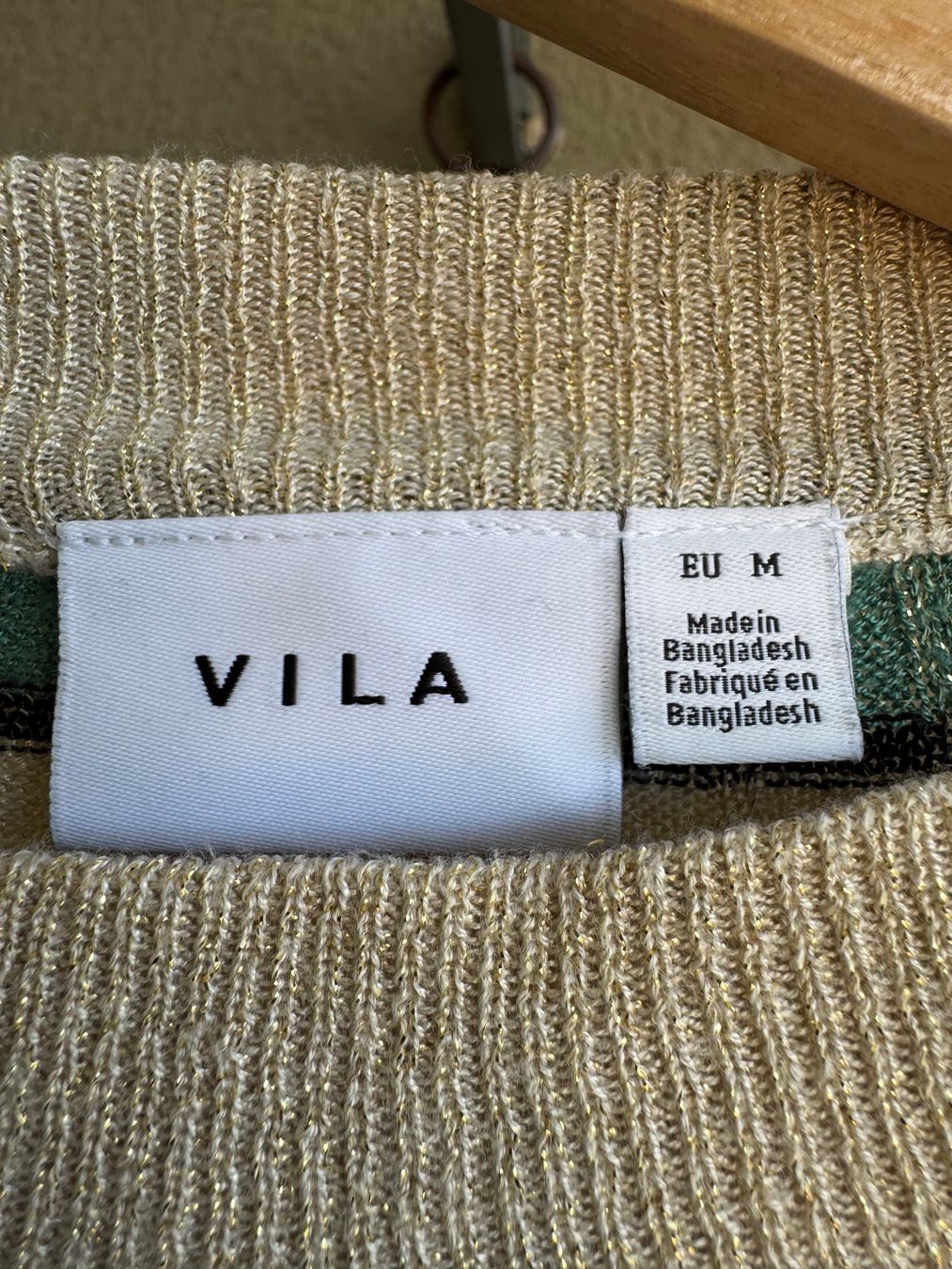 Vila Pullover & Sweatshirts: Vila Pulli Gr. M mit Glitzer – Gebraucht aus Thun von Iriska77 2
