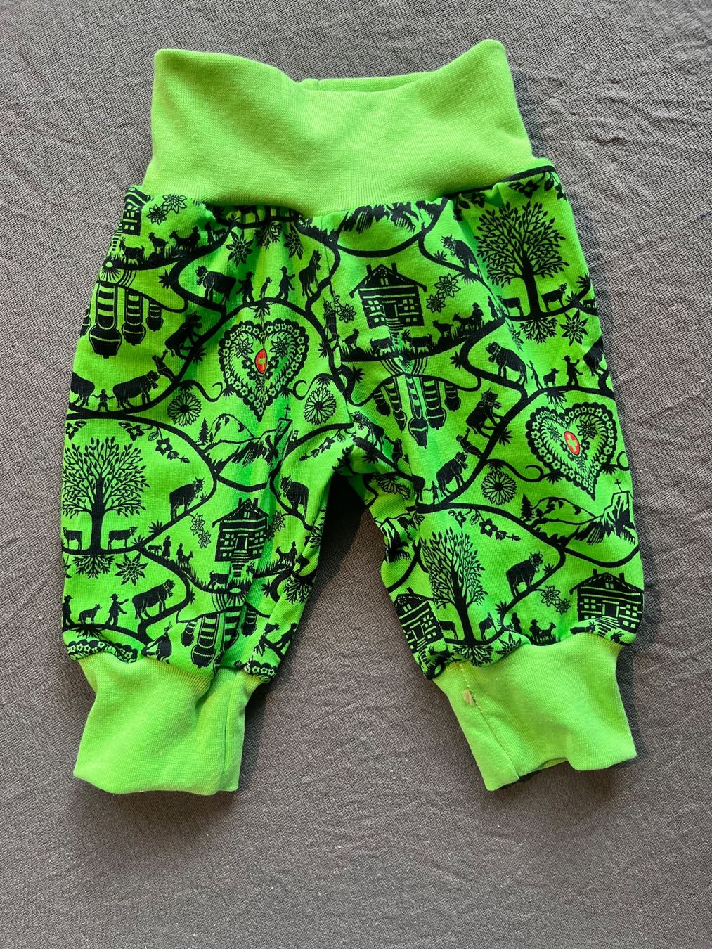 Pantaloni: 1 Kinderhose selbst genäht – Nuovo (secondo la descrizione) da Büsserach venduto da bor_s88m