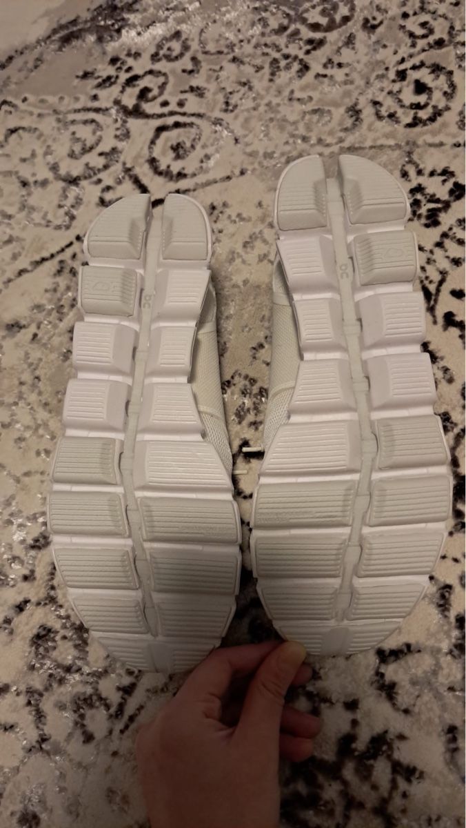 On Scarpe da uomo: ON Cloud 6 Schuhe in weiss – Nuovo (secondo la descrizione) da Ostermundigen venduto da jak_t5pt 2