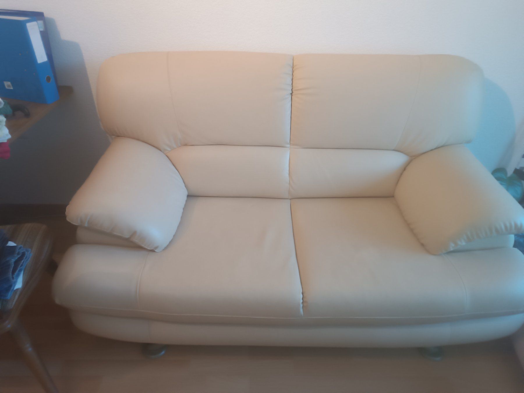 Sofas: Sofa aus Kunstleder – Gebraucht aus Zwillikon von Lari2.0