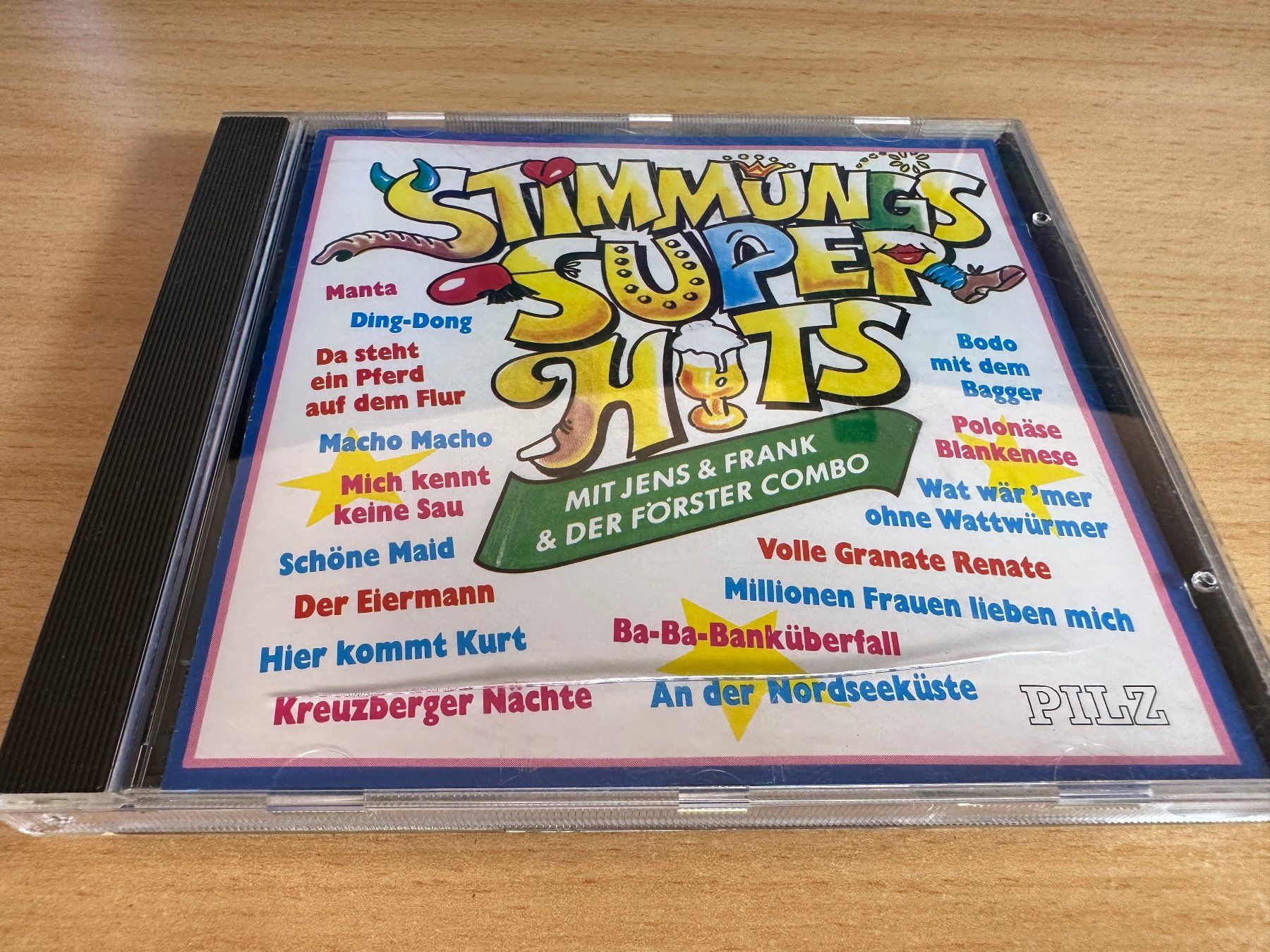 CD: Stimmungs Super Hits – Usato da Rikon im Tösstal venduto da Alpenmutz