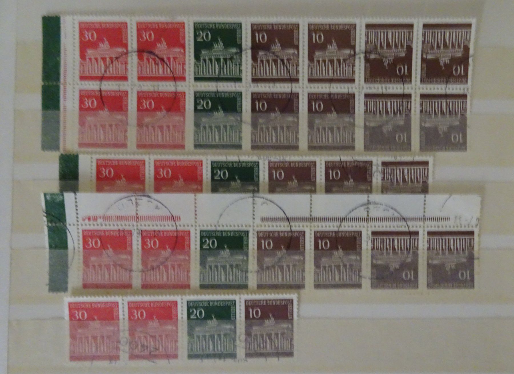 Tutti i francobolli: Briefmarken Berlin – Usato da Feldbrunnen venduto da MarcusSO 7