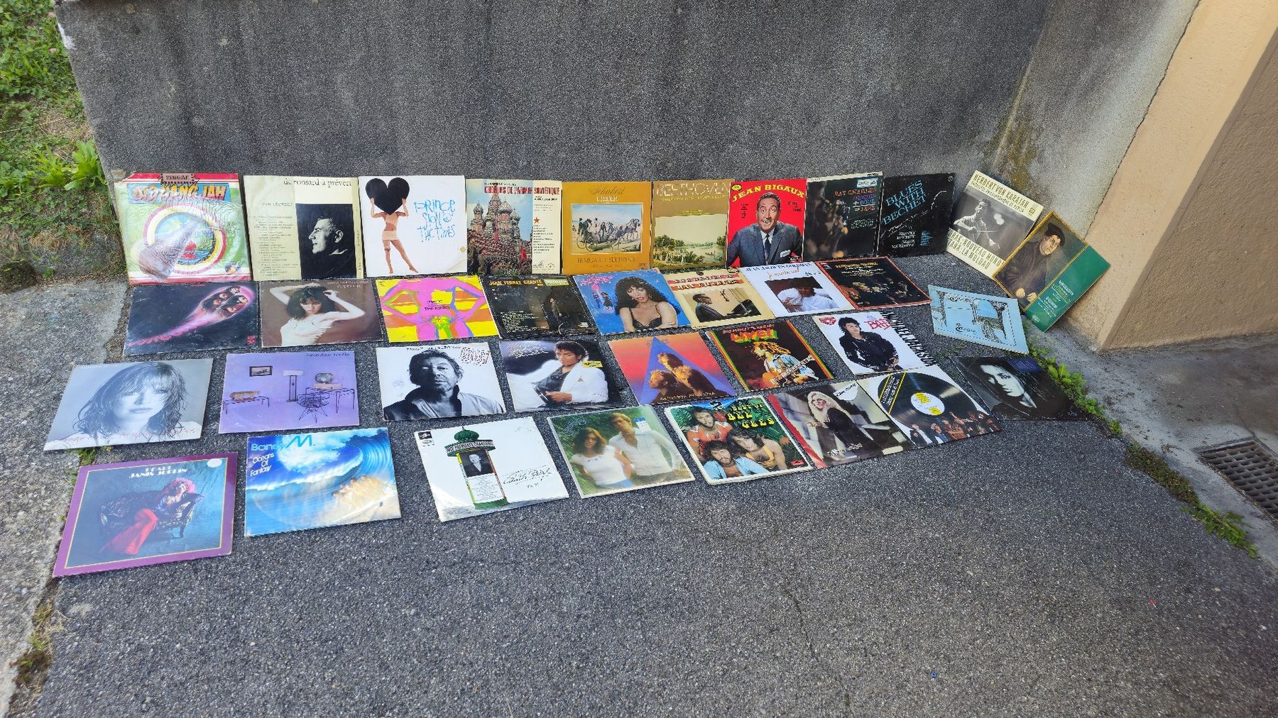 Dischi in vinile: lot disques viniles 33 tours – Usato da Lausanne venduto da monisar01