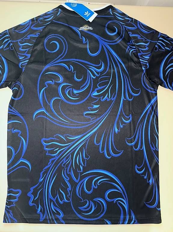 Leibchen & Hosen: Argentinien Trikot – Gebraucht aus Ittigen von tij_dvs7 1