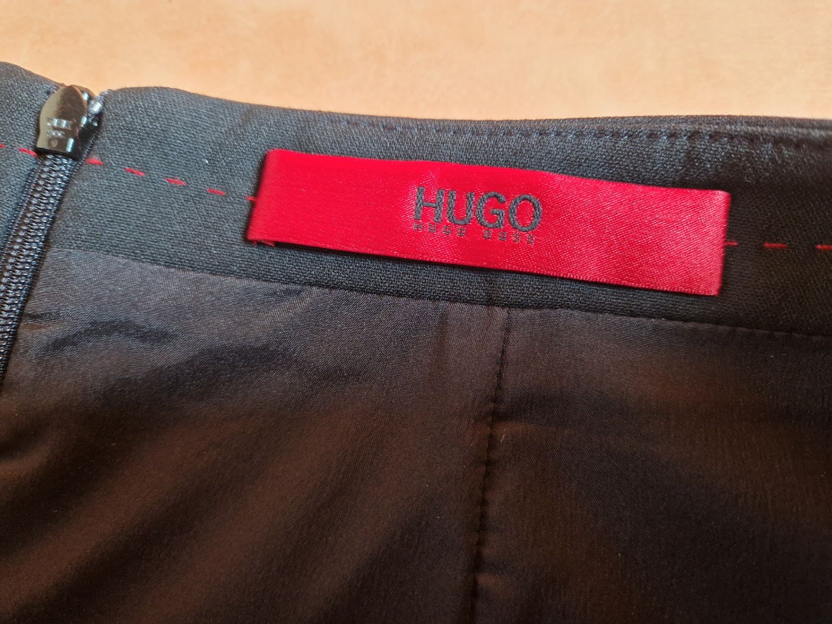 Hugo Boss Gonne: Jupe Hugo Boss 34 – Usato da Lichtensteig venduto da Cocabana_16 1