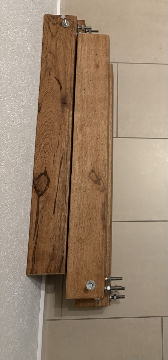 Tavoli: Table en bois massif unique, style rustique,top! – Usato da St-Livres venduto da rap_9hr7 2