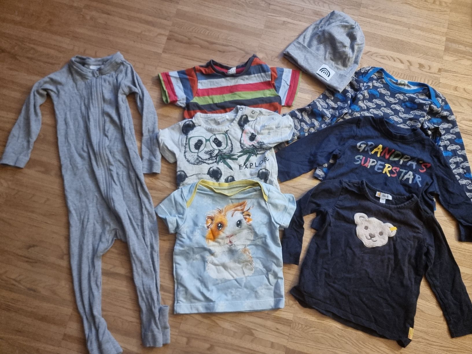 Lotti & Set di vestiti: 8 Teile Jungen Kleiderpaket Gr. 86 Steiff, Name it – Usato da Pratteln venduto da Malvea