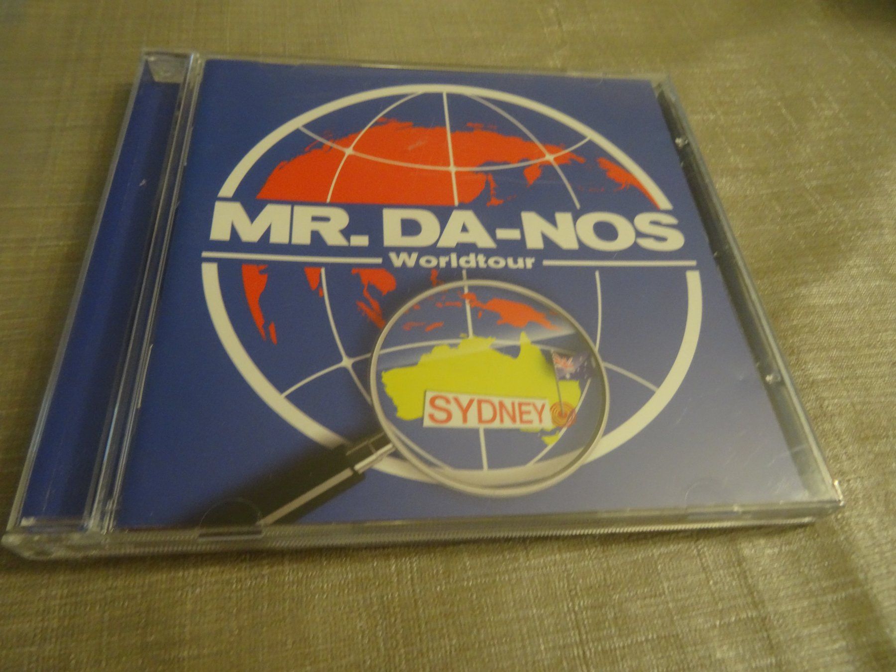 CD: Mr. Da-Nos - Worldtour CD – Usato da Olten venduto da Disc-Ausverkauf