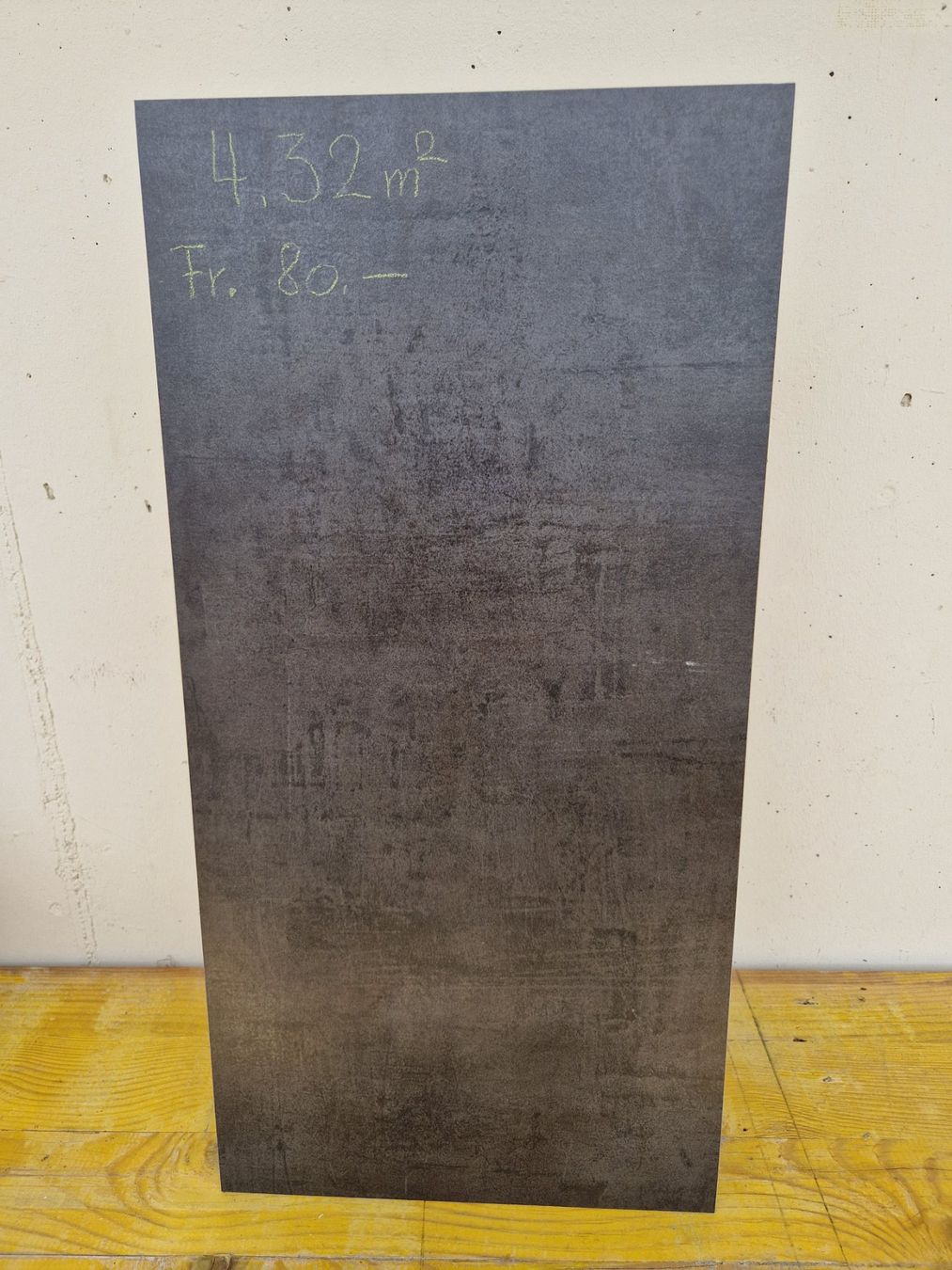 Revêtements de sol: Feinsteinzeug Platten neu – Neuf (Voir description) à Safnern par gas_n5yk