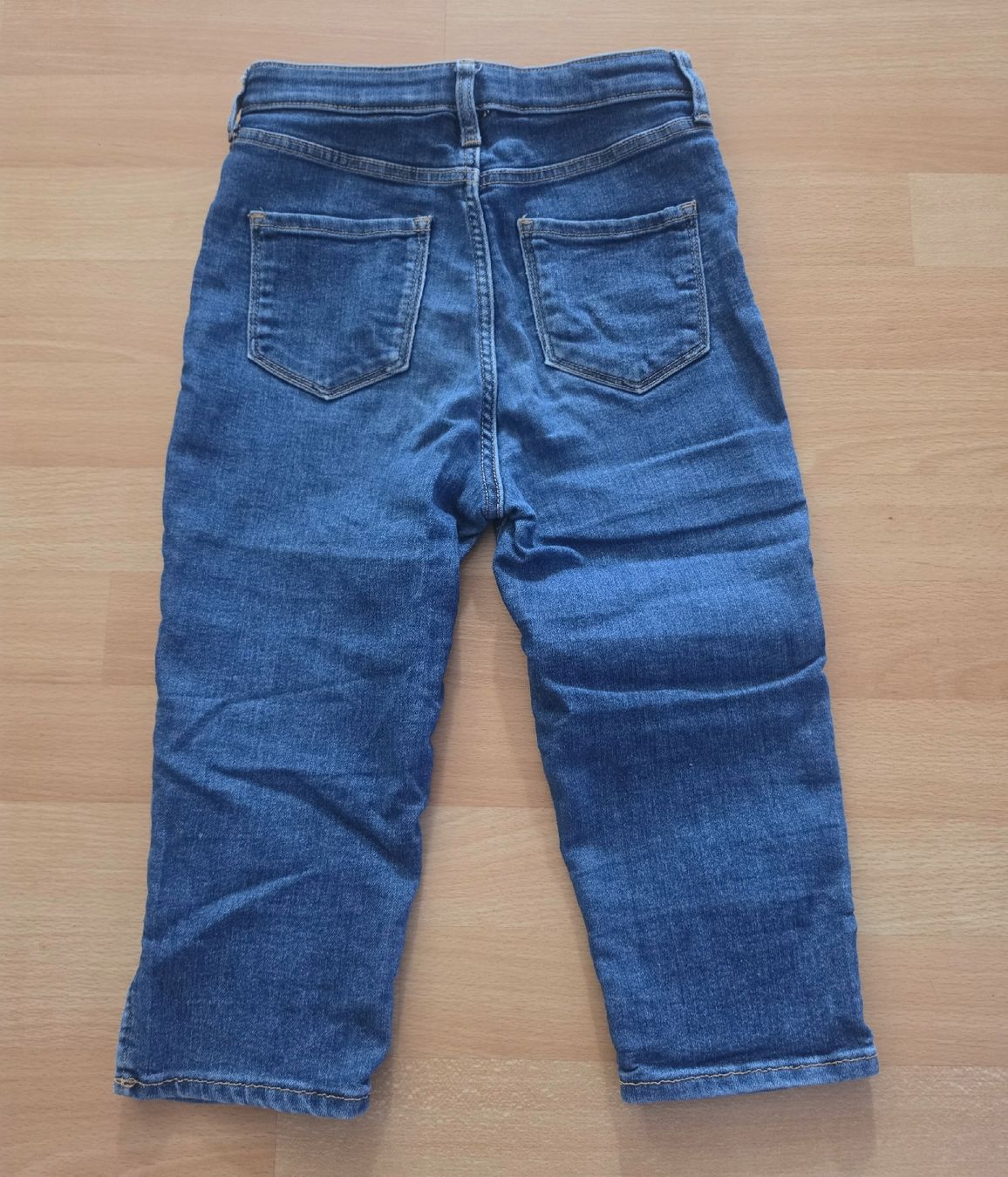 Kleiderpakete & -sets: Hosen Set für Mädchen Gr.134 – Gebraucht aus Gerlafingen von SiM_sch 4