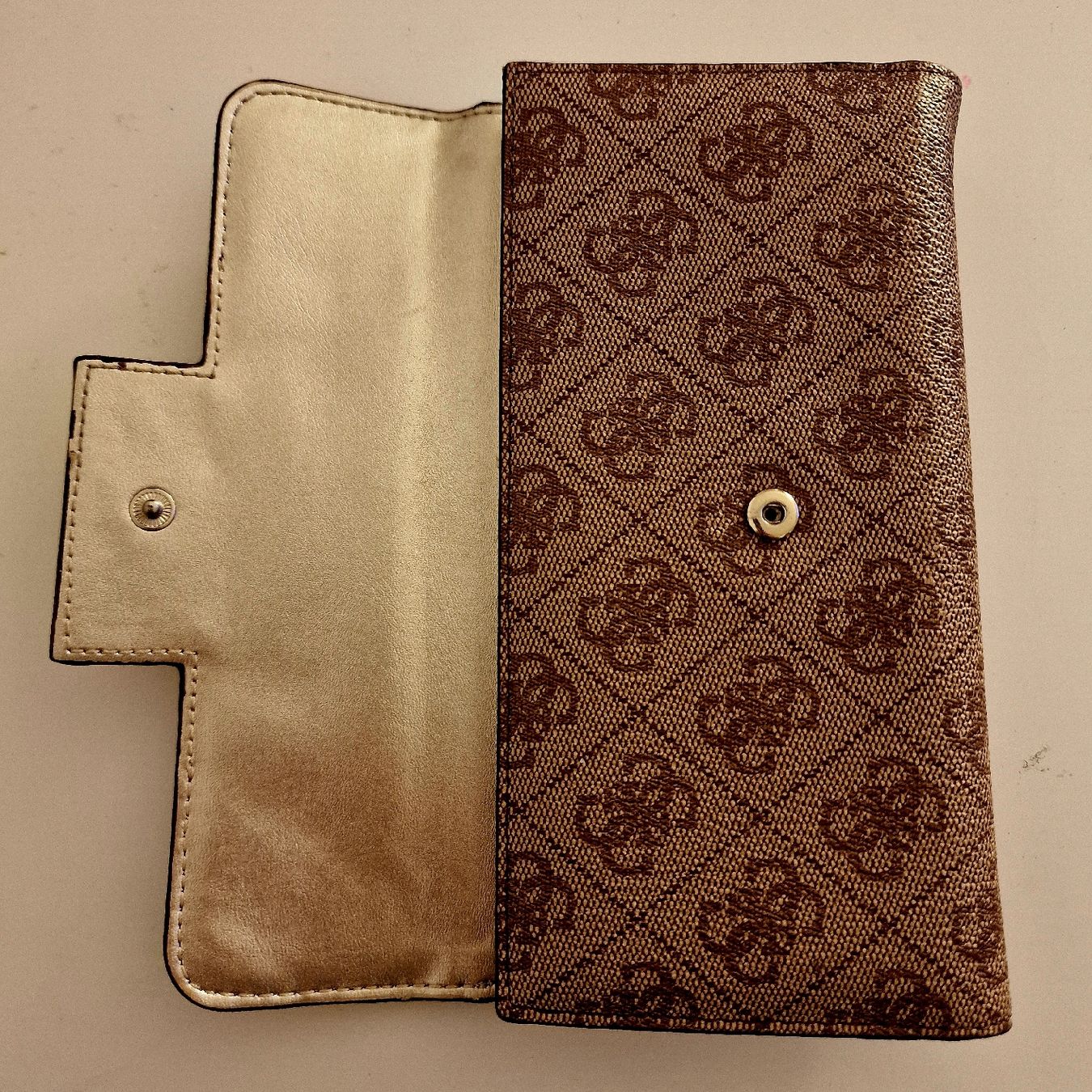 Guess Portamonete: GUESS Damen Brieftasche geldbörse orginal – Nuovo (secondo la descrizione) da wetzikon venduto da Bestedienste 4