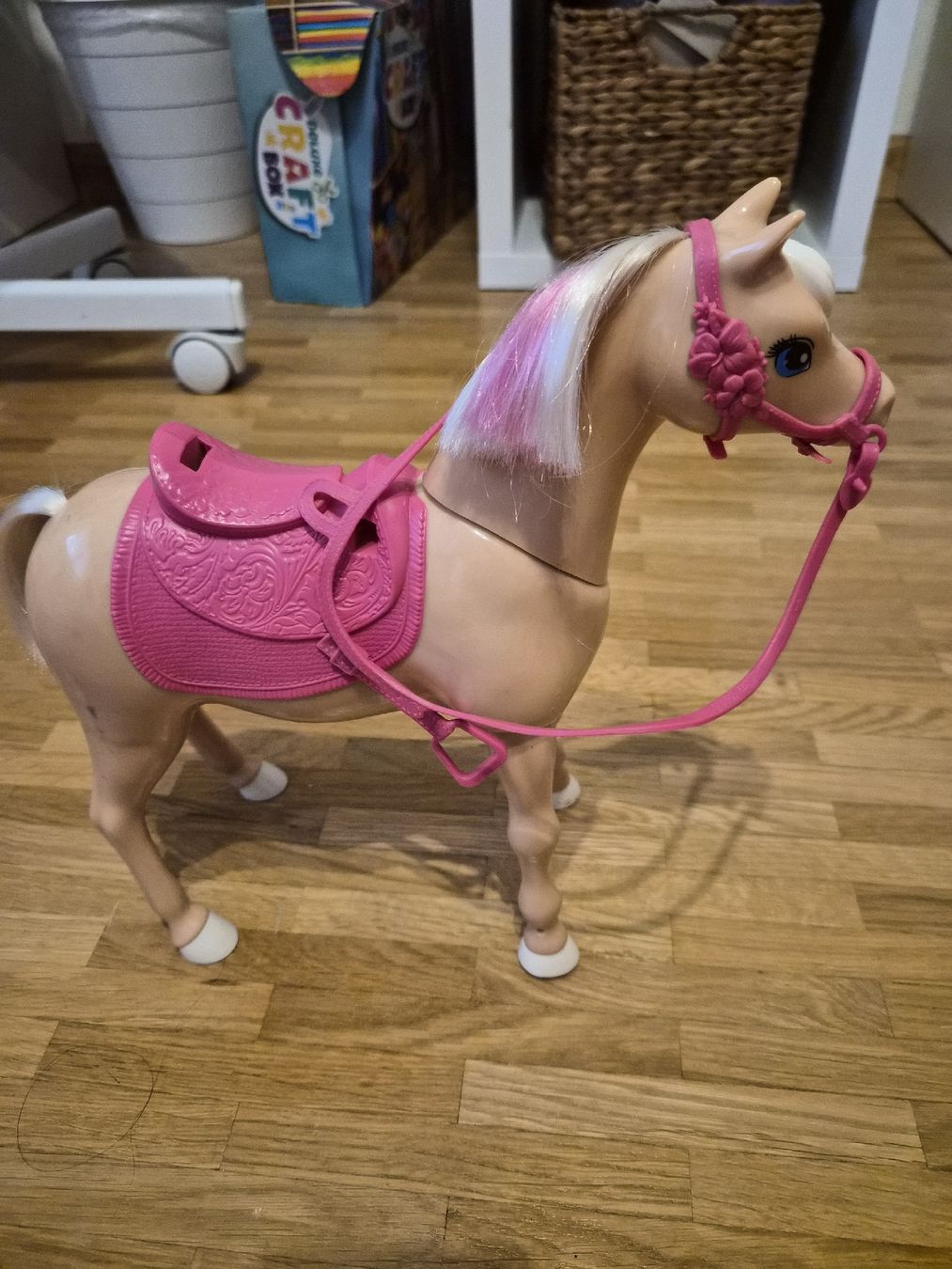 Jouets: Cavallo che balla, Barbie – D'occasion à Reinach BL par Glitterlol 1