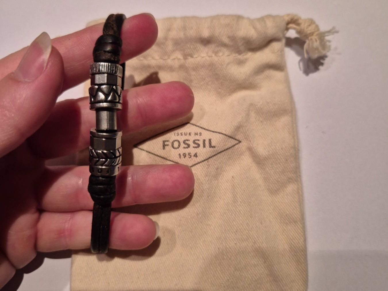 Fossil Bracciali & Braccialetti: Bracelet Fossil – Usato da Valeyres-sous-Montagny venduto da Romy. 1