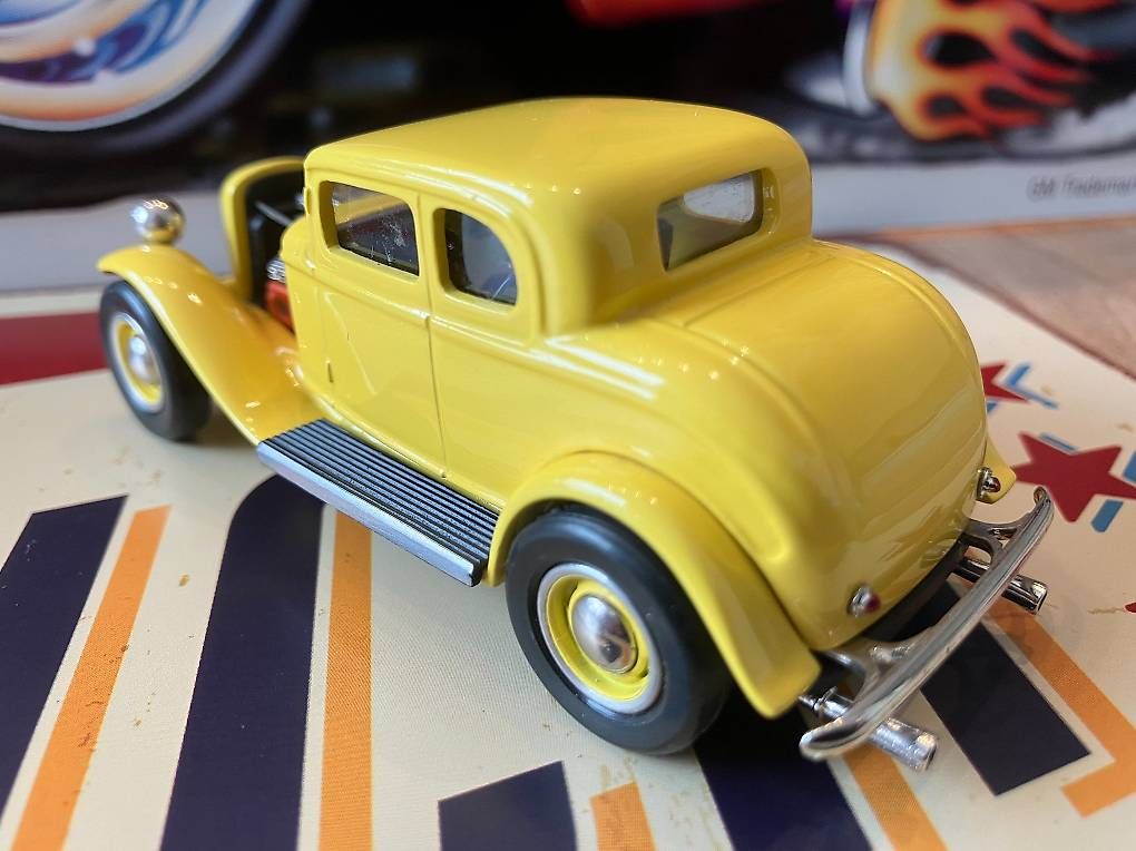 Chevrolet Modellini d'auto: Chevy Hotrod 1932 – Nuovo e nell'imballaggio originale da Siebnen venduto da moparperform 2