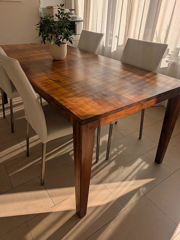 Tavoli: Magnifique table en bois de noyer – Usato da Fribourg venduto da smike2809 3