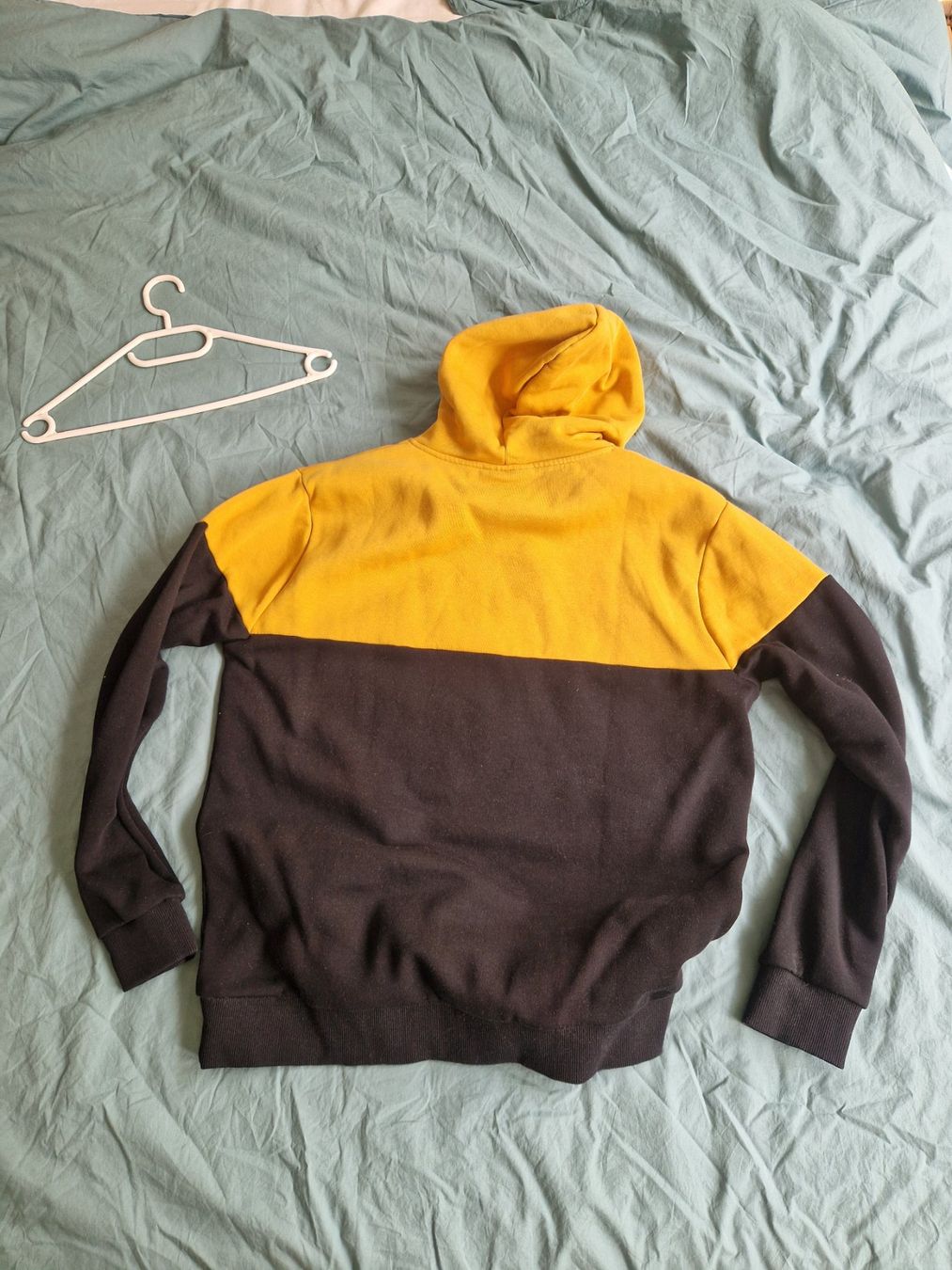 Maglioni & Felpe: Closure London Pullover wie neu – Usato da Bern venduto da DrGreenthumb7 1