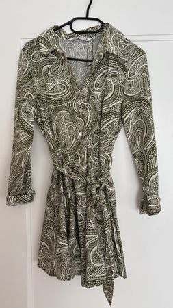 Zara Kleid