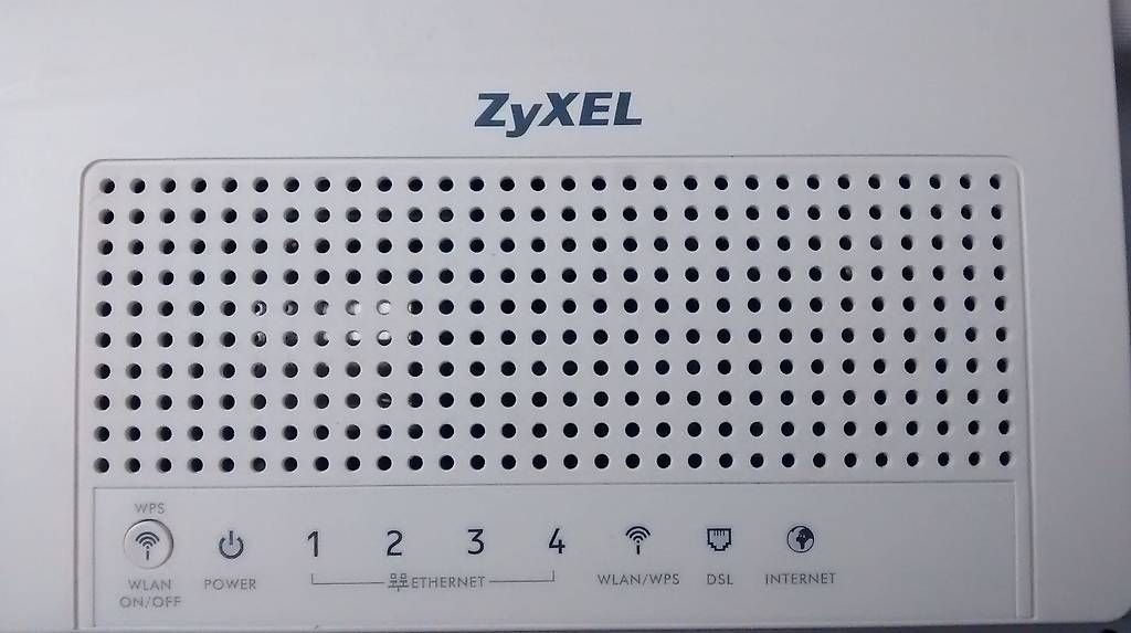 Modems & Router: Adsl Zyxel Router P-660HN – Gebraucht aus Giswil von Anubis20