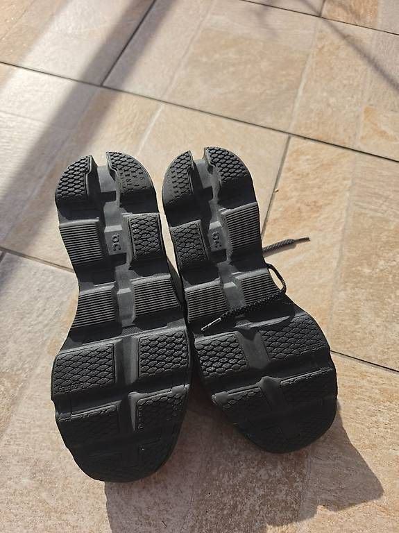 On Herrenschuhe: On Cloudmonster 2 Black/Black Gr. 45 – Neu (gemäss Beschreibung) aus Carona von OnePieceday26 3
