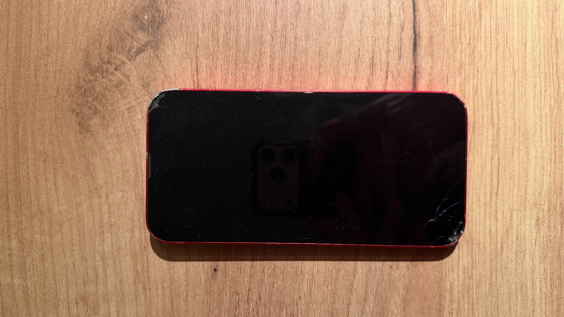 Apple Telefoni cellulari / Smartphones: iPhone 13 Rot 128gb – Usato da Steinmaur venduto da Vitamin-C 2