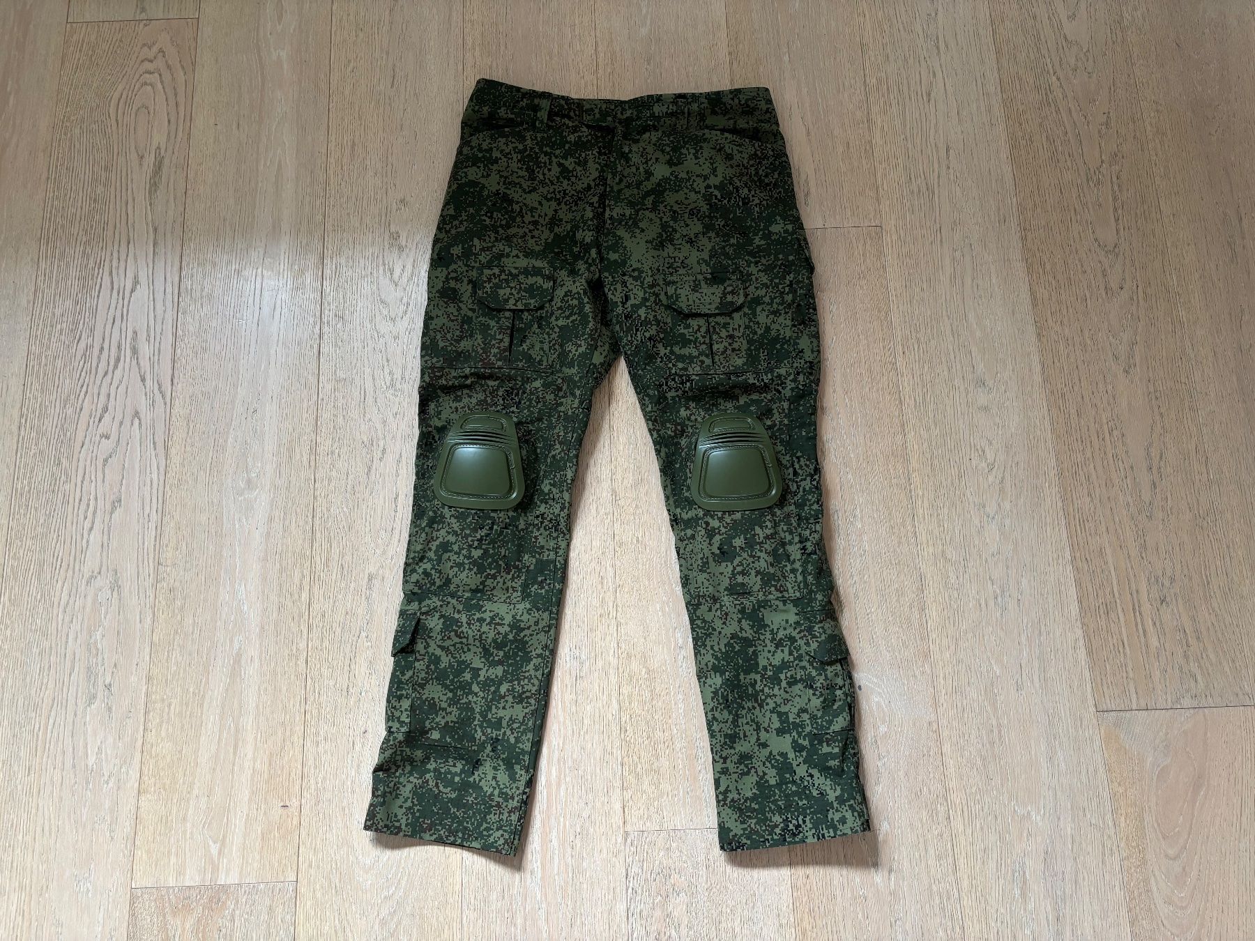 Uniformen: AIRSOFT - Russian Combat Pants EMR – Defekt aus Melide von donnonno