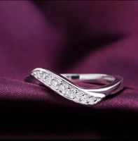 Zarter Ring, 925 versilbert Gr. 8