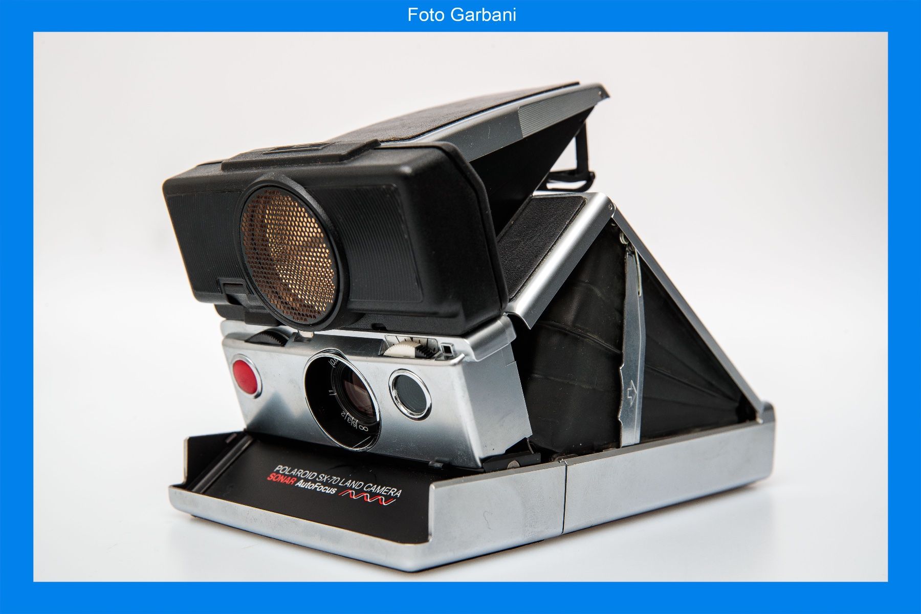 Polaroid Fotocamera: Polaroid SX-70 Sonar Autofocus – Usato da Muralto venduto da FotoGarbani 2