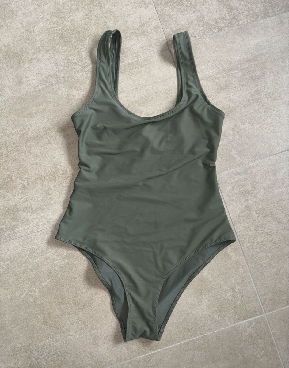 H&M Costumi da bagno & Bikini: Olivgrüner Badeanzug Grösse S/36 – Nuovo (secondo la descrizione) da Gampel venduto da bru_9bl6 1