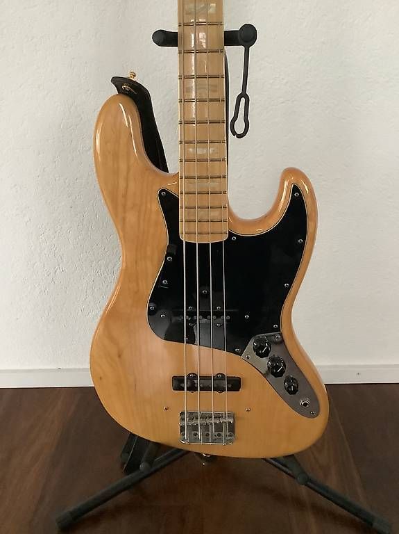 Fender Strumenti musicali: FENDER American 74 reissue Jazz Bass – Usato da Adliswil venduto da Mili1414 2