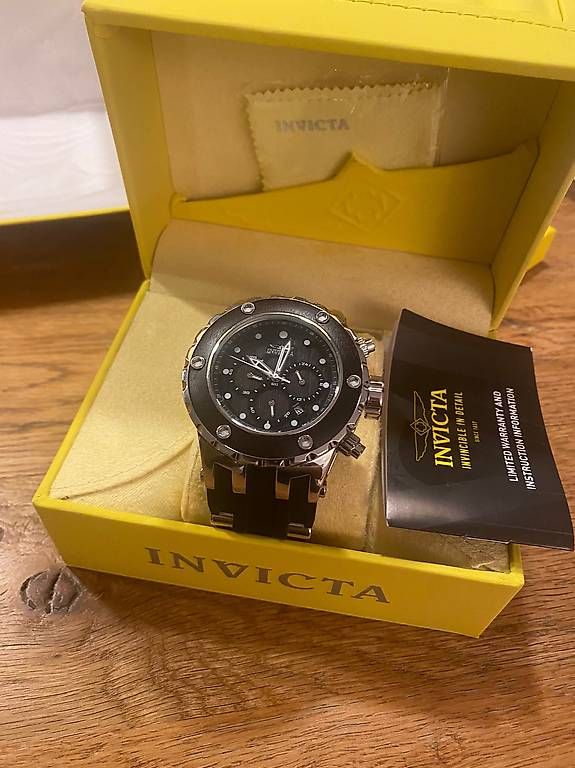 Orologi: INVICTA - Chronograph Holz - Optik – Usato da Frenkendorf venduto da Maetti 3