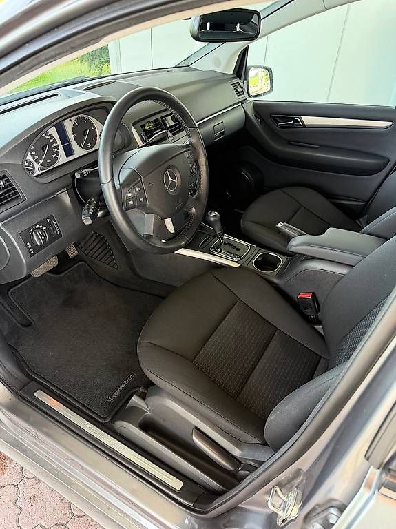 Automobili: Mercedes-Benz B200 CDI – Usato da Mettmenstetten venduto da branimir81 2