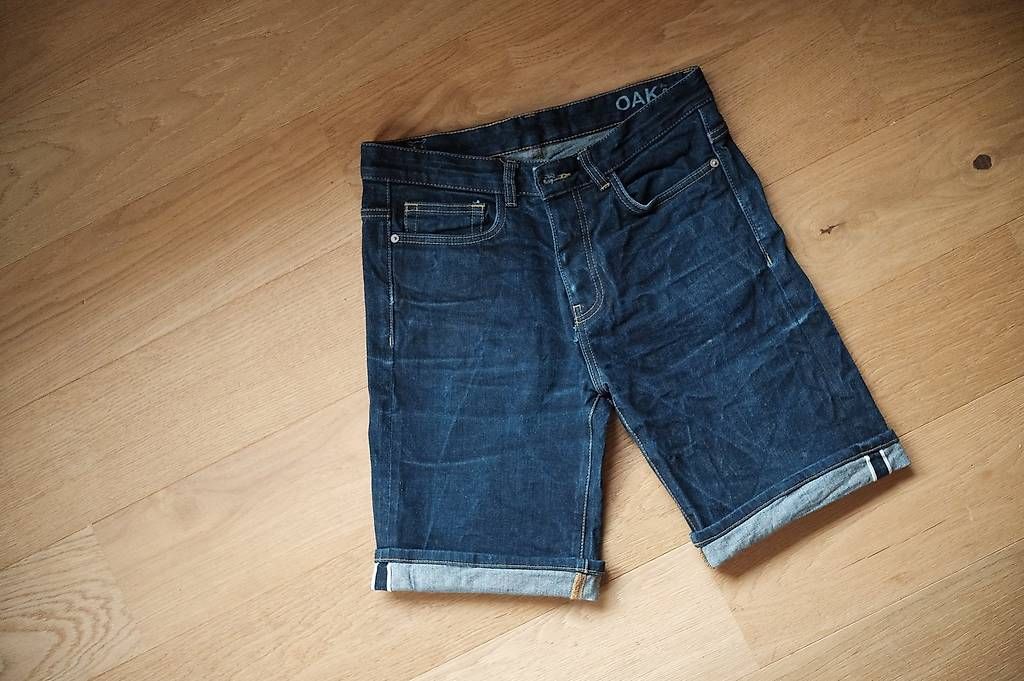 Pantaloni: Shorts Knowledge Cotton Apparel "Oak", Gr. 32 – Usato da St.Gallen venduto da jwssnr