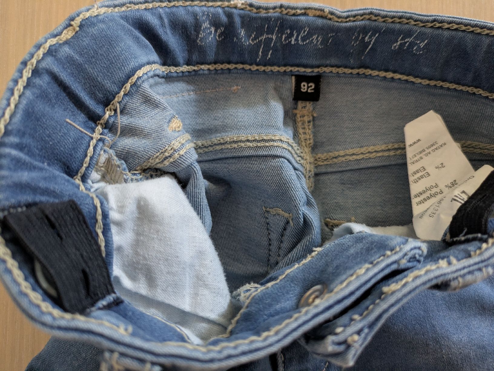 Pantaloni: Capri-Jeans von Staccato, Grösse 92 – Usato da Kölliken venduto da mic_9n9d 2