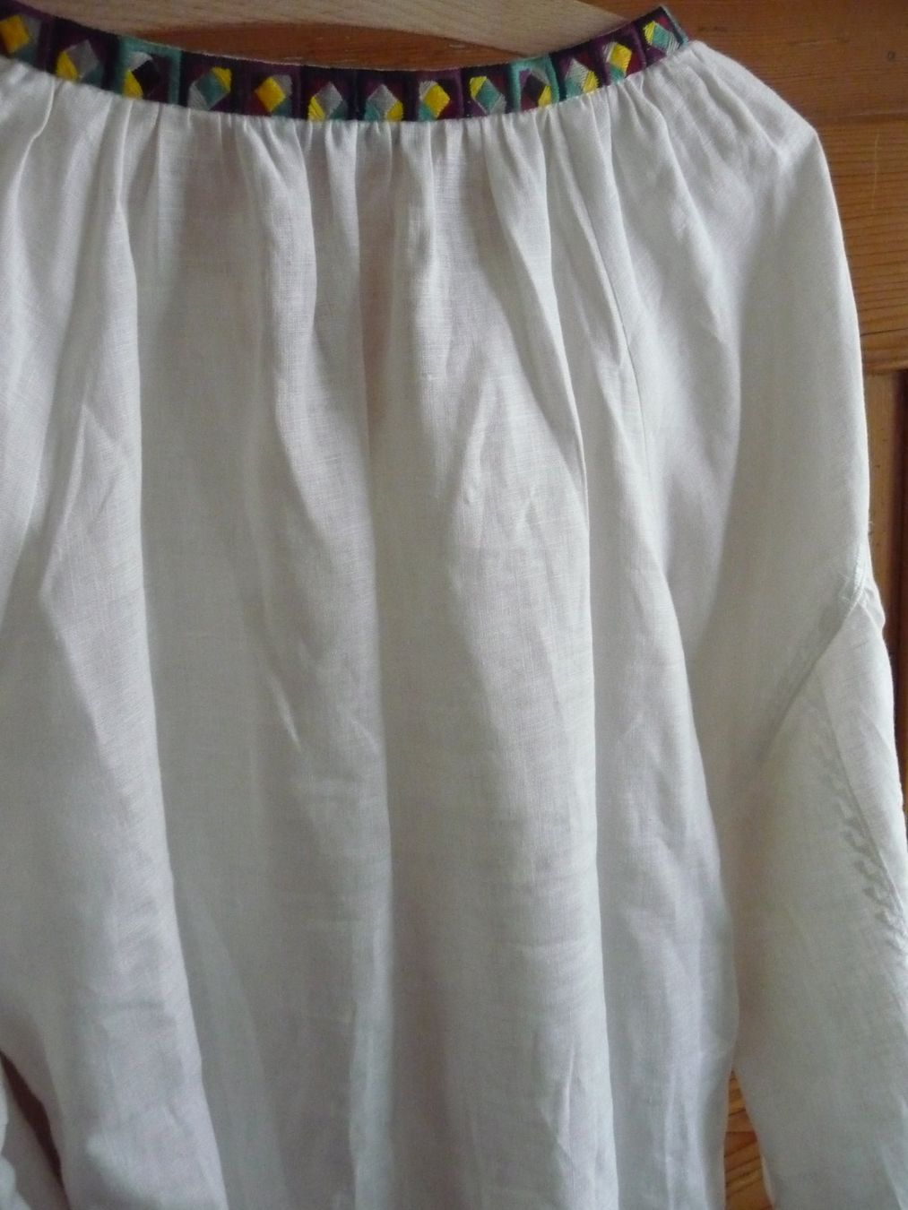 Camicette: Bluse weiss Grösse S bestickt   neu – Nuovo (secondo la descrizione) da Kirchberg BE venduto da lavendel02 6