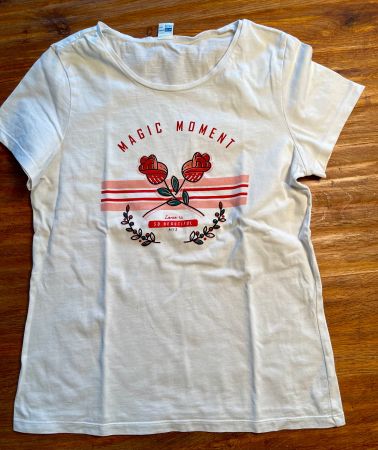 schönes T-Shirt Gr. 150