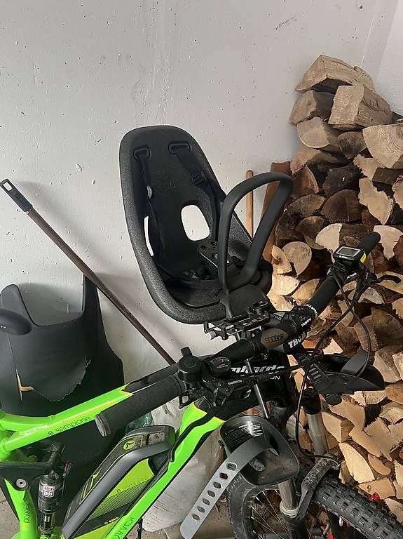 Rimorchi: Vendo seggiolino Thule – Usato da Breganzona venduto da Acmik 2