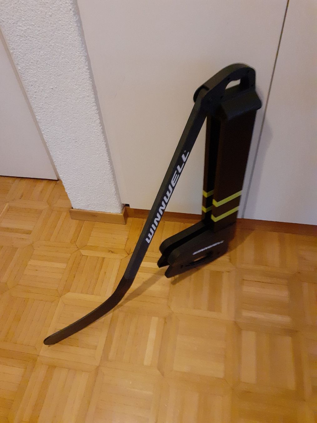 Hometrainer: Winnwell Pro Defender Stickhandling-Hilfe, Eishockey – Gebraucht aus Zürich von MottiB 2