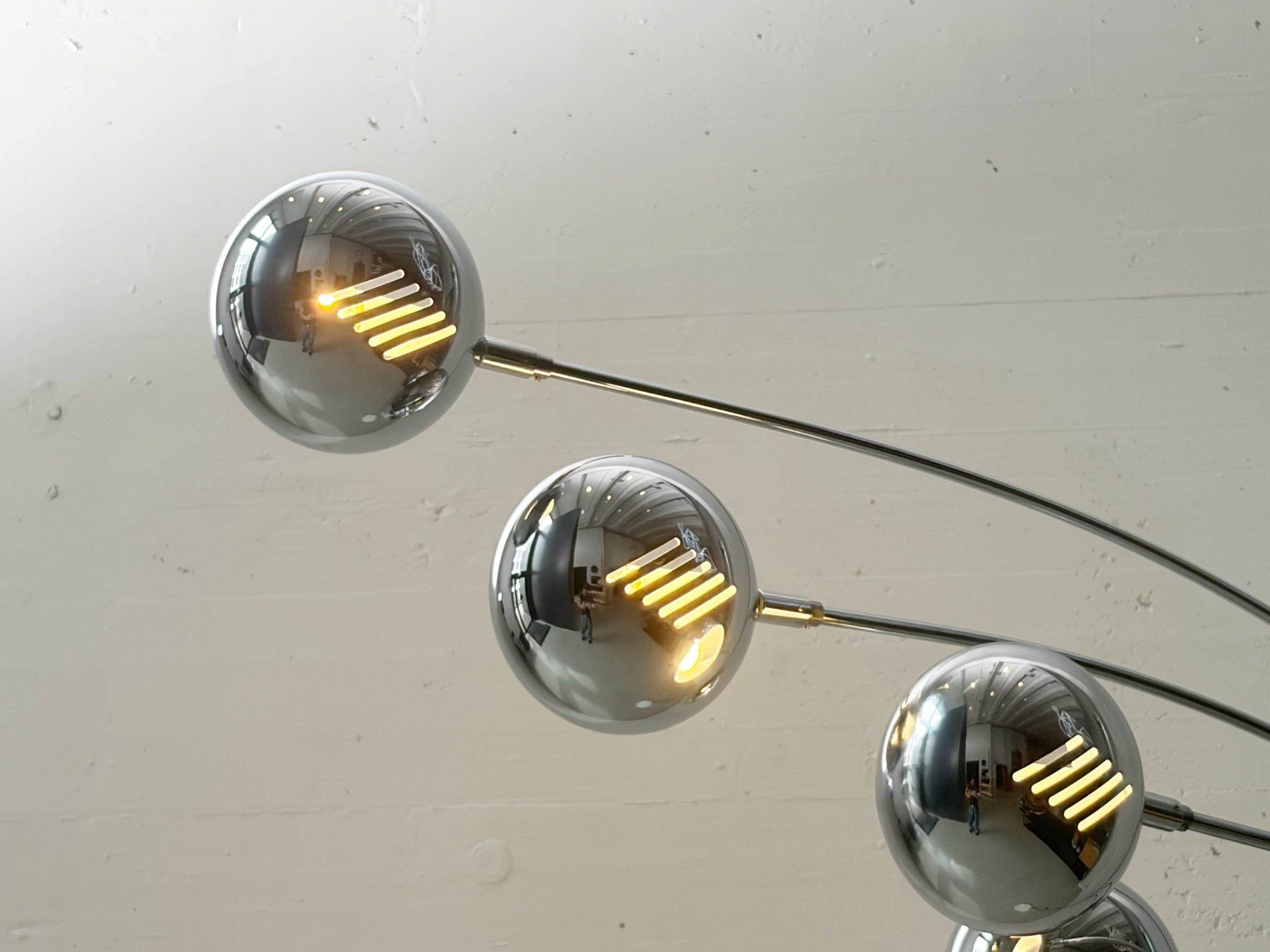 Kare Lampes: Chrom Stehleuchte Five Fingers von KARE Design – D'occasion à Zürich par LeMoege 6