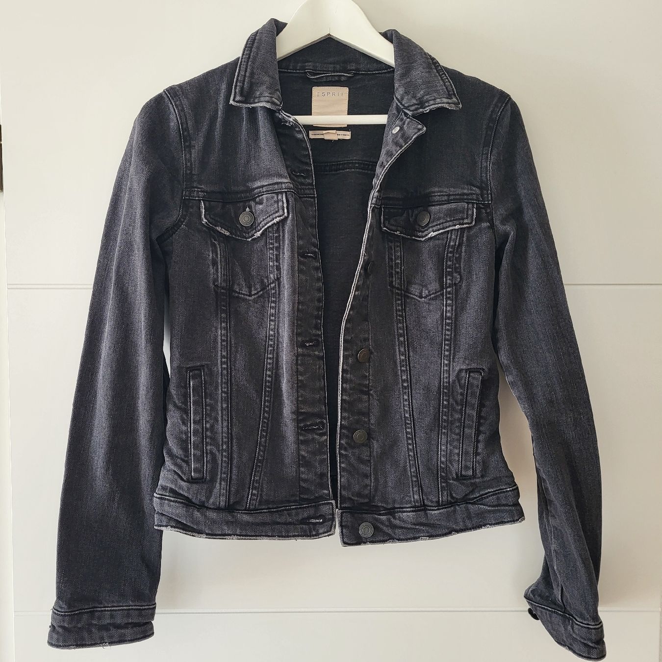 Esprit Giacche: Jeansjacke ESPRIT schwarz Grösse S – Nuovo (secondo la descrizione) da Oekingen venduto da FlamingoDoktor